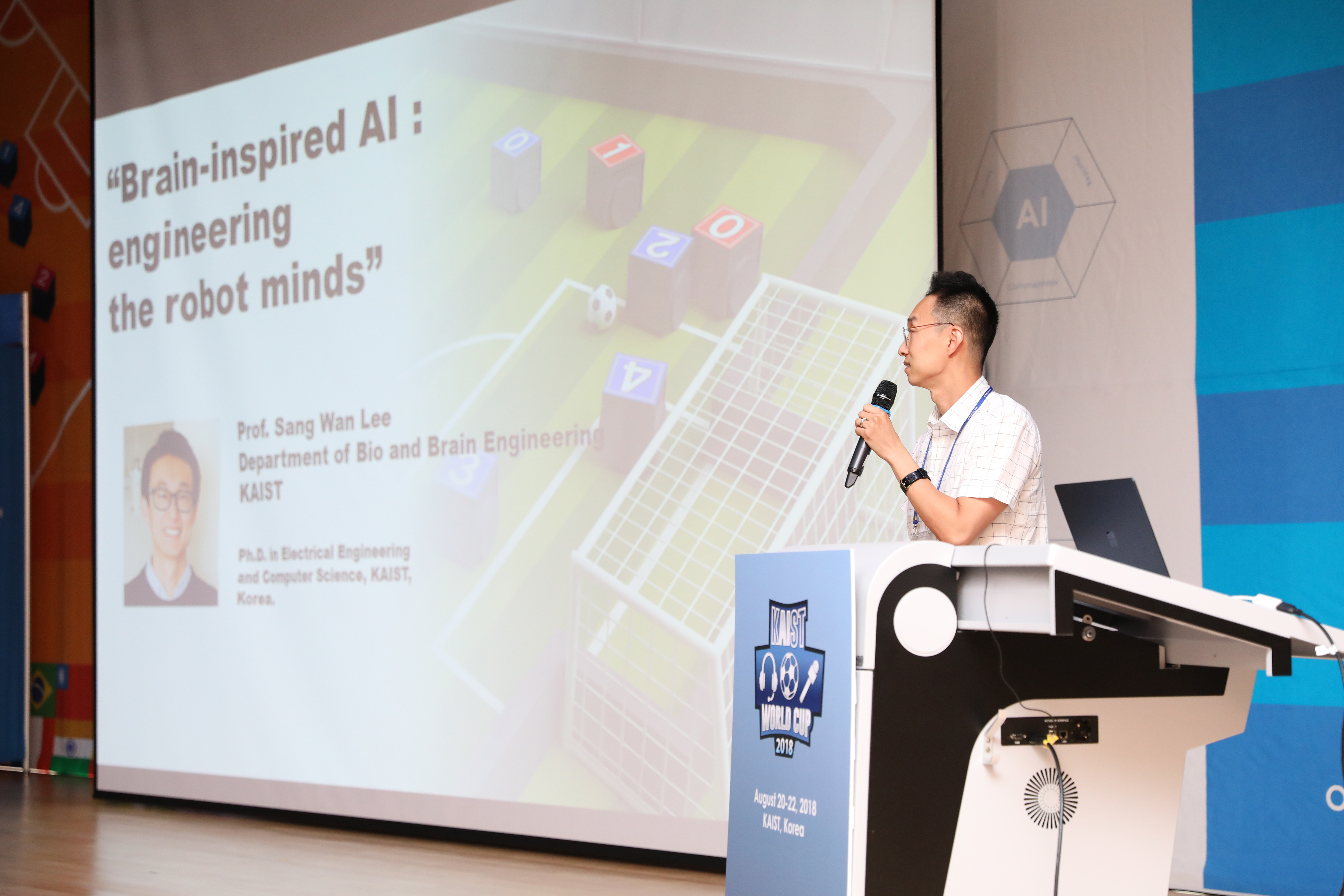 Lecture on AI Flagship : Brain-inspired AI: engineering the robot minds (by Prof. Sangwan Lee; Department of Bio and Brain Engineering, KAIST)